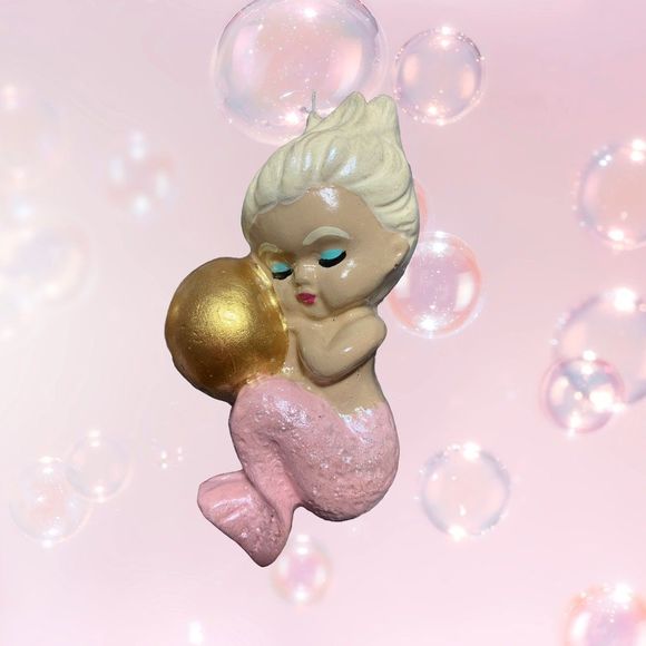 Chalkware Baby Mermaid Bubble - Soft Pink - MCM Bathroom - Picture 1 of 1